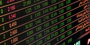 Stock Trading Signals Platform